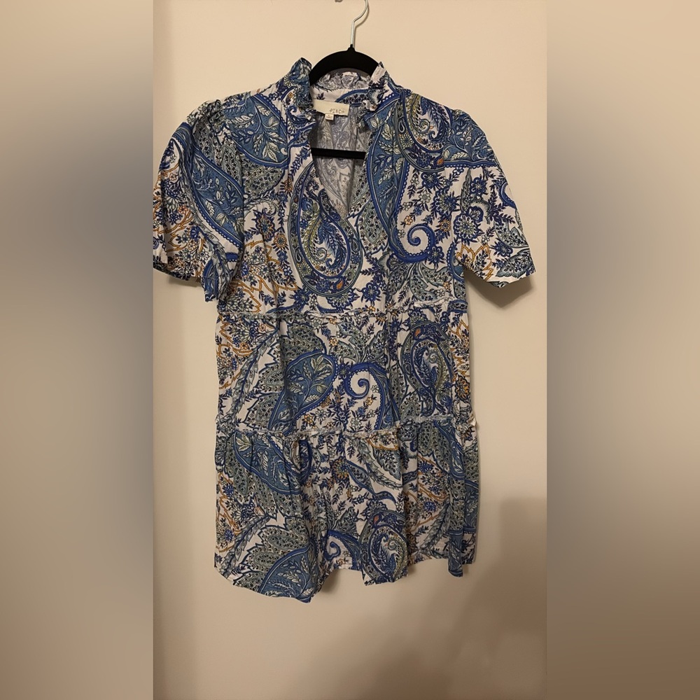 Pinch size large Paisley Print Blue and White Dress worn twice